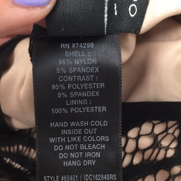 En Focus Studio Black Lace And Nude Gown Size 4 - Picture 4 of 6